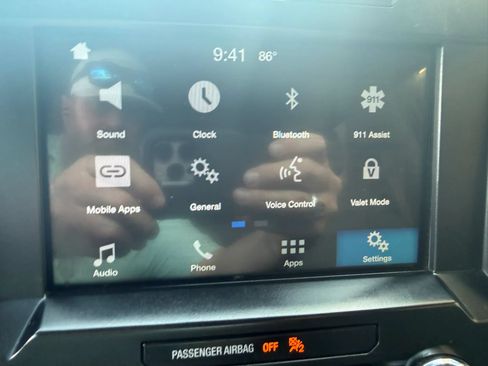 Used 2016 Ford F150 XLT w/ Equipment Group 302A Luxury AWD/4WD image 16