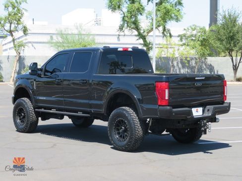 Used 2022 Ford F250 Lariat w/ Tremor Off-Road Package AWD/4WD image 10