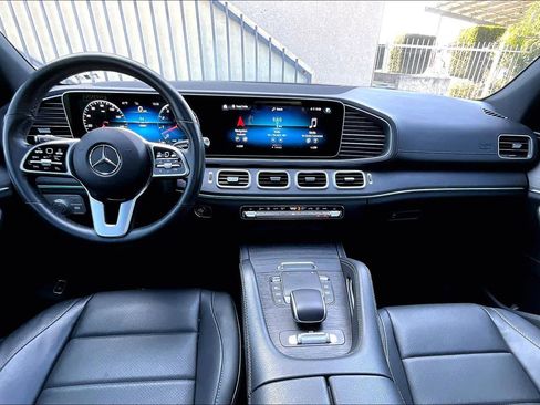 Used 2022 Mercedes-Benz GLS 450 4MATIC image 15