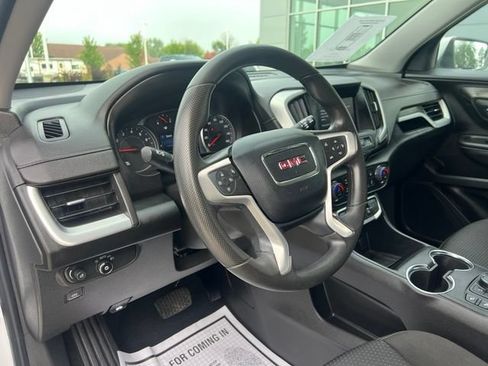 Used 2024 GMC Terrain SLE w/ Driver Convenience Package AWD/4WD image 19