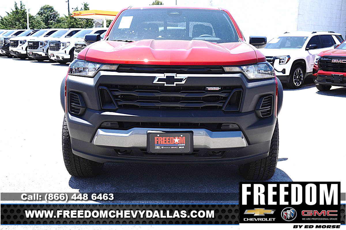 New 2026 Chevrolet Colorado Trail Boss AWD/4WD image 2