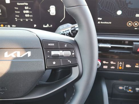 New 2026 Kia Sportage SX image 27