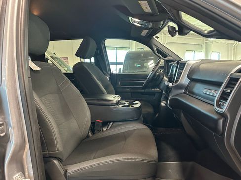 Used 2024 RAM 2500 Big Horn w/ Night Edition image 37