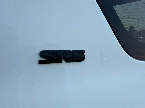 Used 2021 Toyota 4Runner SR5 Premium w/ Moonroof Package AWD/4WD image 21