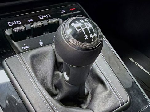 Certified 2024 Porsche 911 GT3 RS RWD image 18