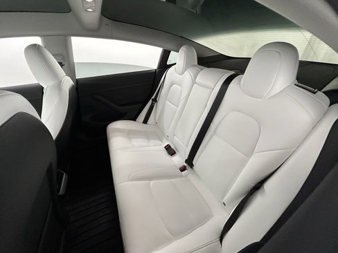 Used 2023 Tesla Model 3 Performance image 31