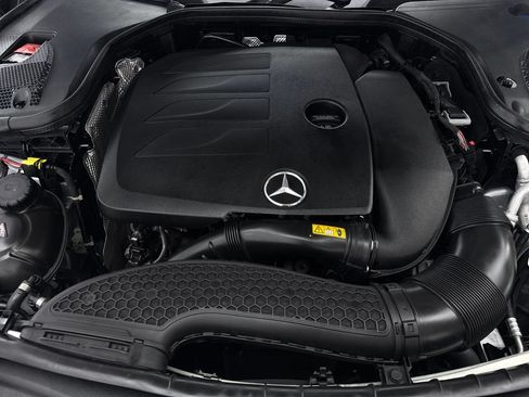 Used 2021 Mercedes-Benz E 350 Sedan w/ Premium Package image 73