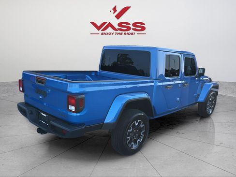 New 2026 Jeep Gladiator Sport AWD/4WD image 5