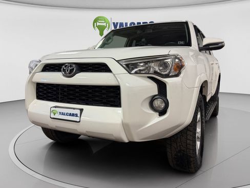 Used 2016 Toyota 4Runner SR5 Premium AWD/4WD image 9