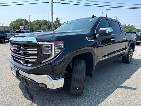 Used 2026 GMC Sierra 1500 SLT AWD/4WD image 14