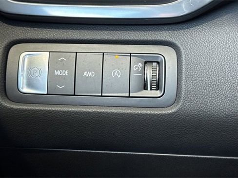 Used 2024 GMC Acadia AT4 w/ Super Cruise Package image 45