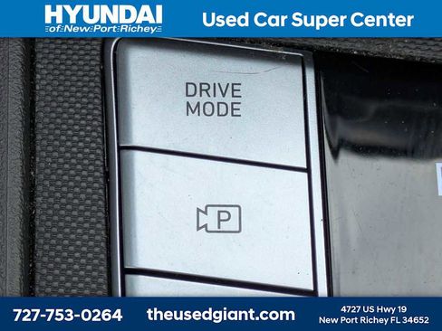 Certified 2024 Hyundai Elantra SE FWD image 22