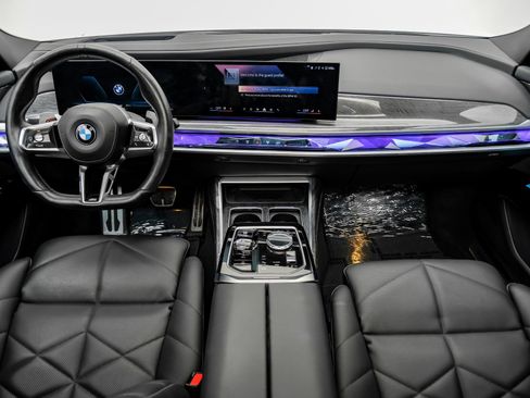 Used 2024 BMW 740i w/ Premium Package 2 image 22