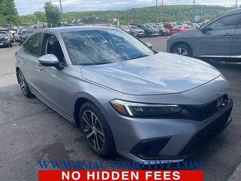 Used 2023 Honda Civic LX image 1