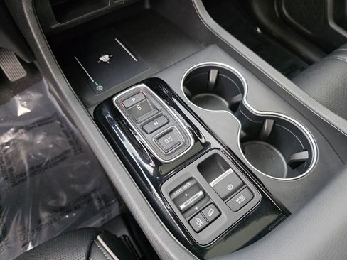 Used 2023 Honda Pilot Elite image 26