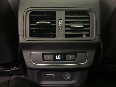 Used 2023 Audi Q5 2.0T Premium w/ Convenience Package image 36