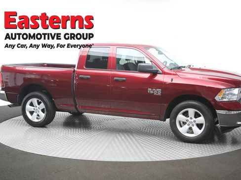 Used 2024 RAM 1500 Classic SLT AWD/4WD image 43