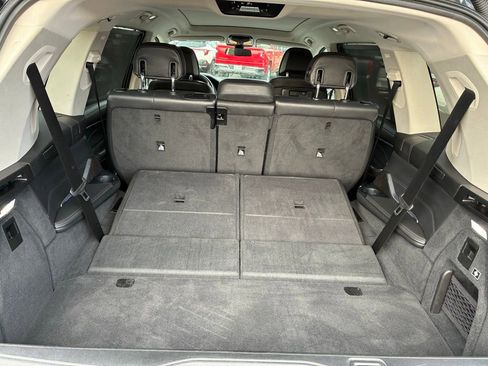 Used 2021 BMW X7 xDrive40i w/ Premium Package image 27