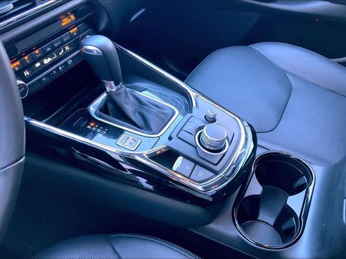 Used 2023 MAZDA CX-9 Touring image 16