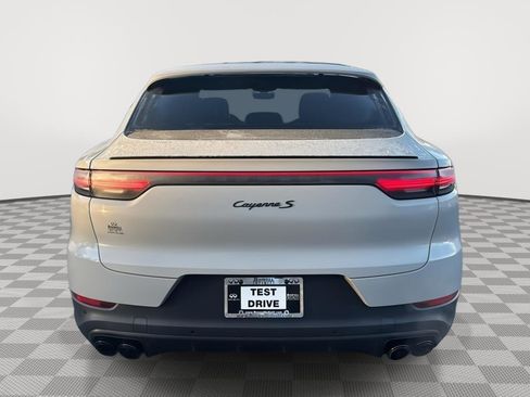 Used 2022 Porsche Cayenne S Platinum image 6