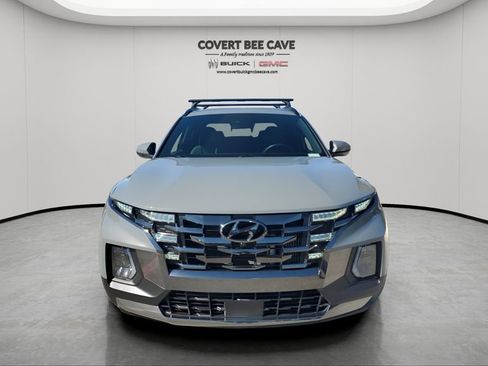 Used 2022 Hyundai Santa Cruz Limited image 2