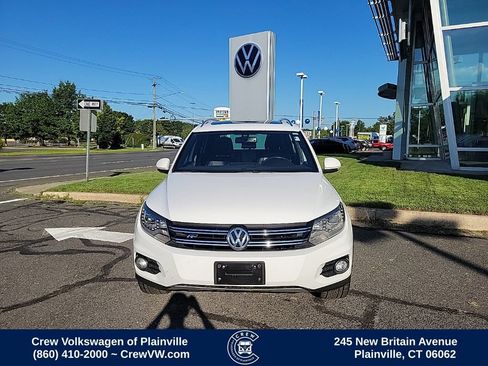 Used 2014 Volkswagen Tiguan R-Line AWD/4WD image 2