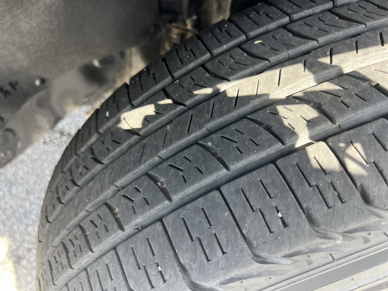 Used 2018 Toyota Tacoma SR w/ SR Convenience Package AWD/4WD image 12