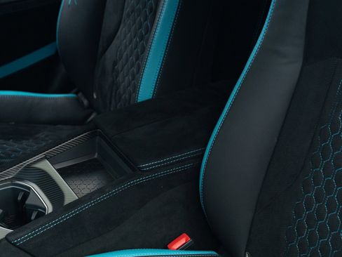 Used 2023 Lamborghini Urus Performante AWD/4WD image 78