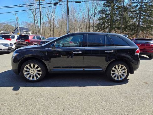 Used 2015 Lincoln MKX AWD w/ Equipment Group 102A image 22