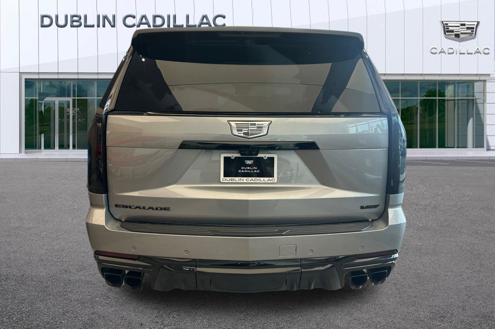 Certified 2025 Cadillac Escalade V w/ LPO, ONYX Package AWD/4WD image 5