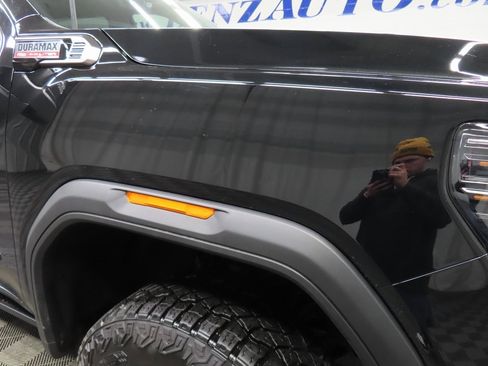 Used 2025 GMC Sierra 2500 AT4X w/ AT4X AEV Edition image 36