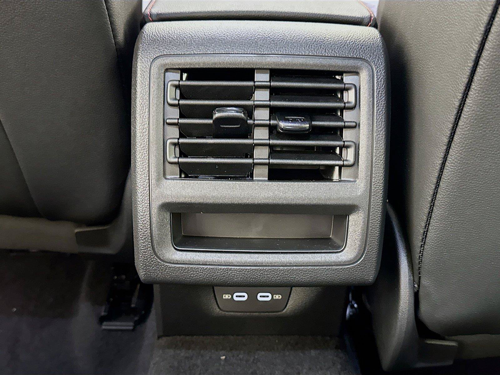New 2026 Volkswagen Golf SE FWD image 14