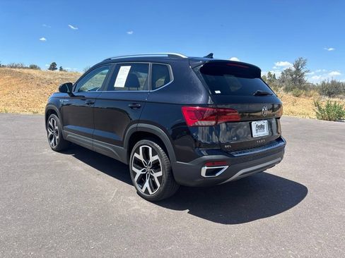 Used 2022 Volkswagen Taos SEL w/ Panoramic Sunroof Package AWD/4WD image 7
