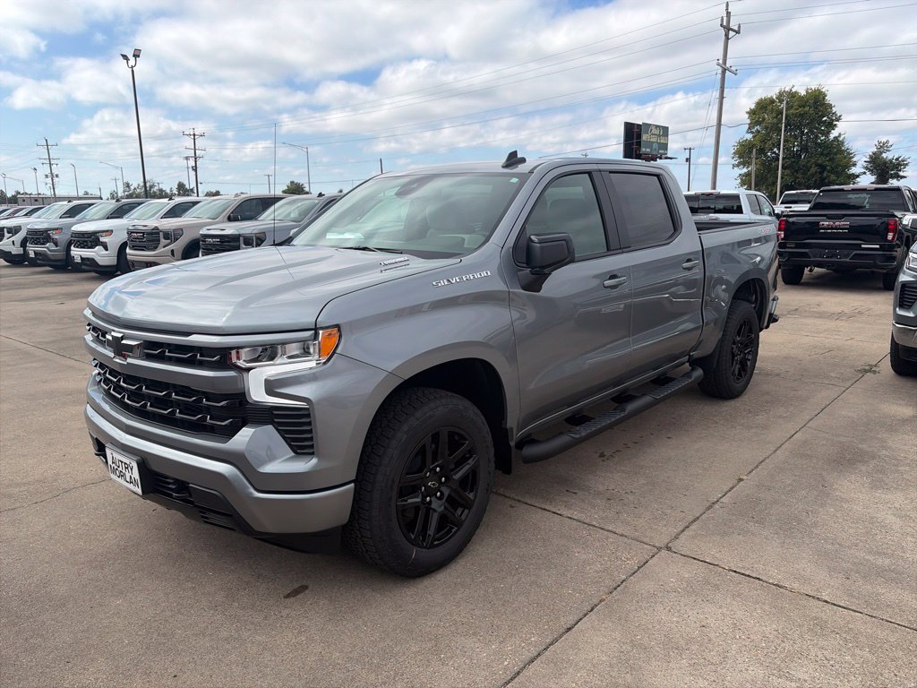 New 2026 Chevrolet Silverado 1500 RST w/ RST Select Package AWD/4WD image 2