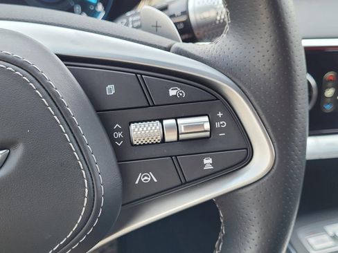 Used 2025 Genesis GV70 2.5T w/ Sport Prestige Package image 21