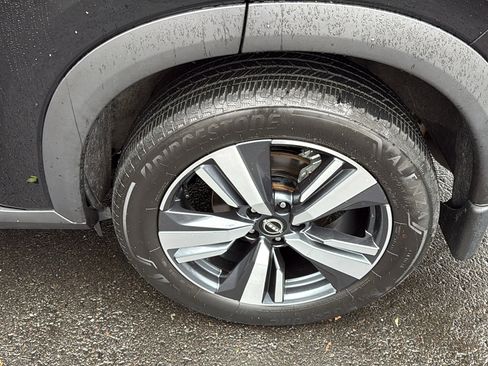 Certified 2024 Nissan Rogue SL image 21