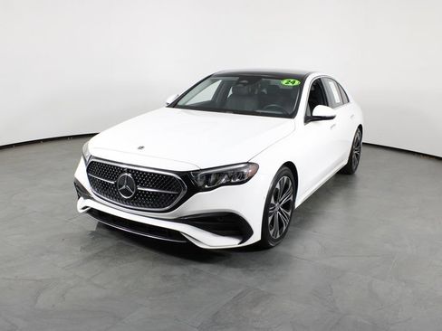 Used 2024 Mercedes-Benz E 350 4MATIC Sedan image 1