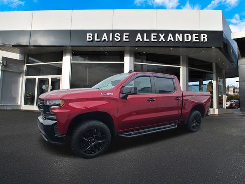 Used 2021 Chevrolet Silverado 1500 LT Trail Boss image 9