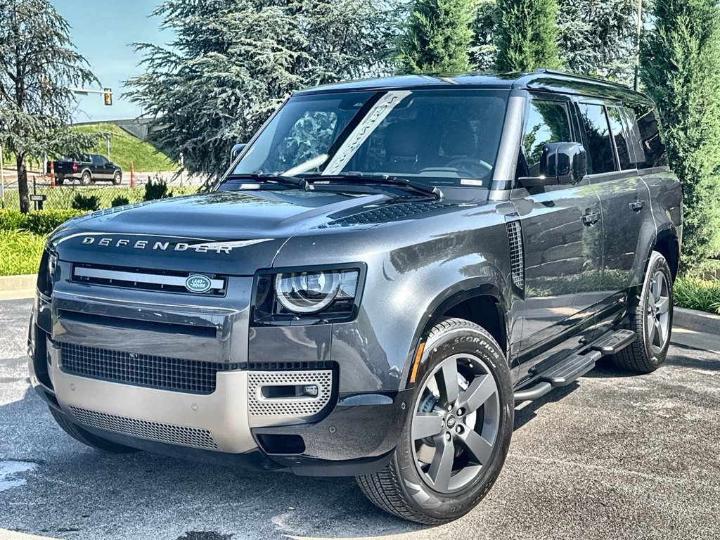 Certified 2025 Land Rover Defender 130 X-Dynamic SE AWD/4WD image 1