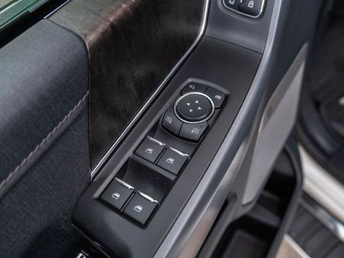 Certified 2022 Ford F150 Lariat AWD/4WD image 11