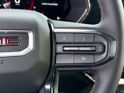 New 2026 GMC Canyon AT4 AWD/4WD image 22