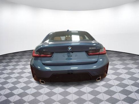 New 2026 BMW 330i xDrive Sedan w/ M Sport Package image 9