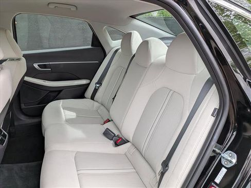 Used 2021 Hyundai Sonata SEL FWD image 19