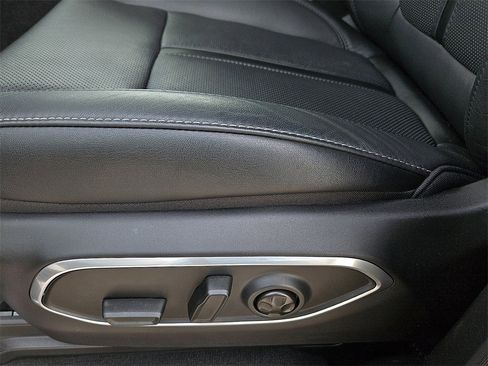 Used 2024 Jeep Wagoneer Series III w/ Premium Group I image 22