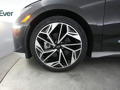 Used 2023 Hyundai Ioniq 6 SEL RWD image 19