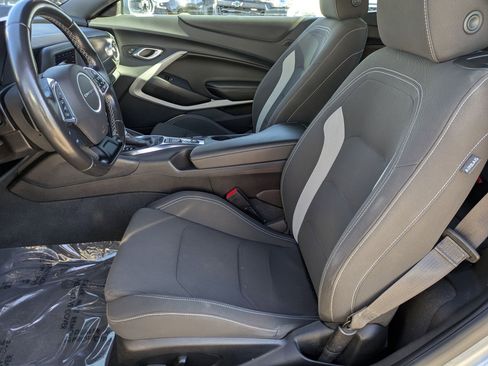 Certified 2023 Chevrolet Camaro LT image 21