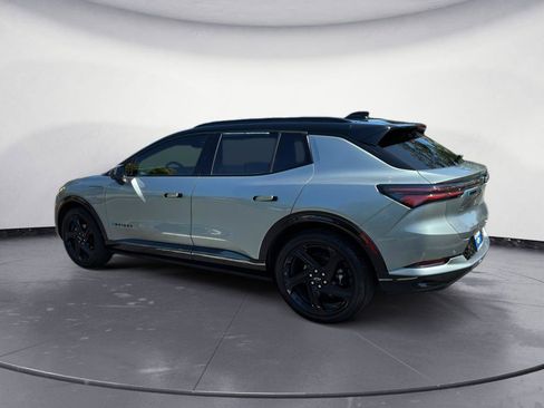 Used 2024 Chevrolet Equinox EV RS FWD image 5