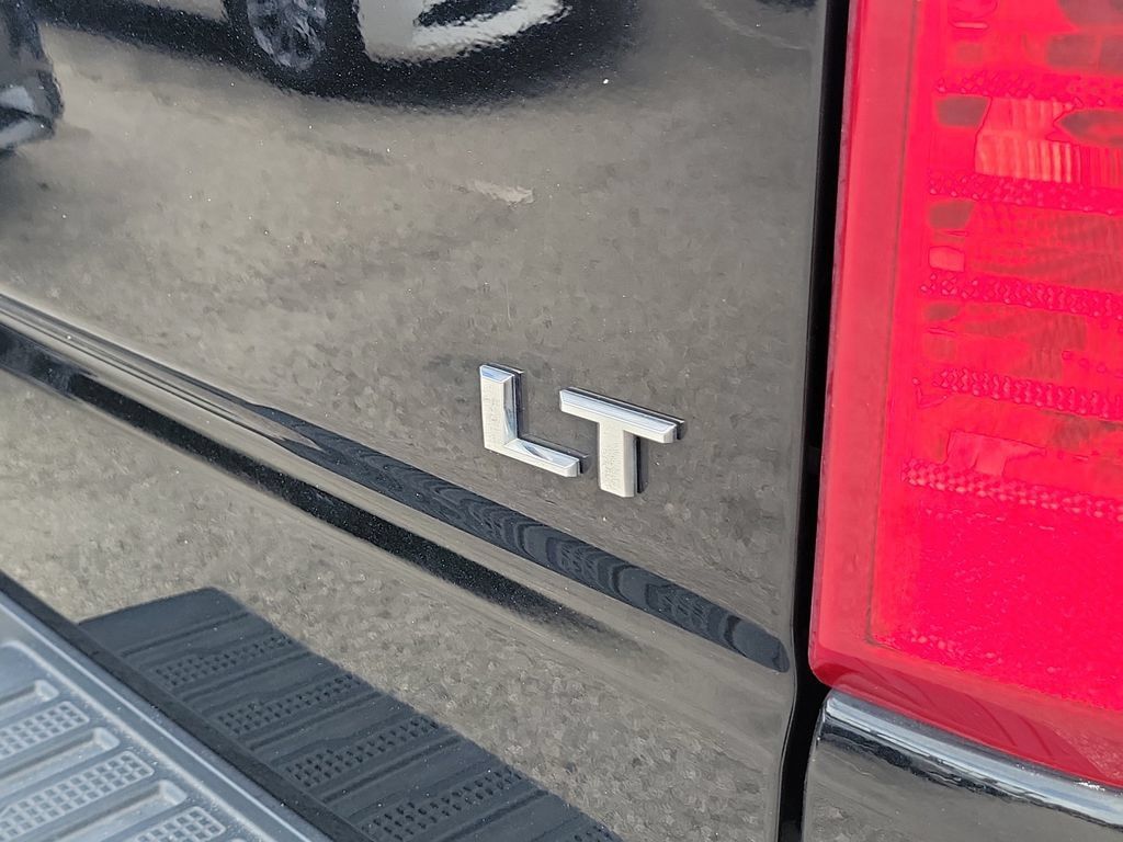 Used 2020 Chevrolet Silverado 1500 LT w/ All-Star Edition RWD image 19
