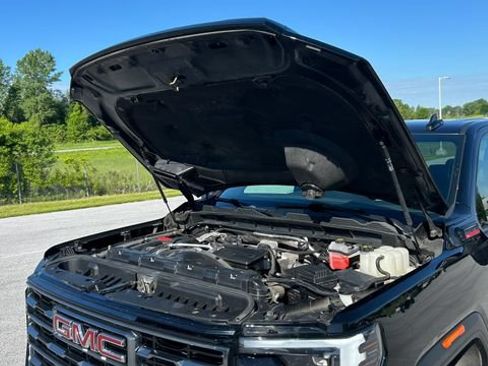 Used 2024 GMC Sierra 2500 AT4 AWD/4WD image 38
