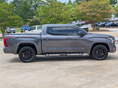 Used 2022 Toyota Tundra SR5 w/ TRD Sport Package AWD/4WD image 18